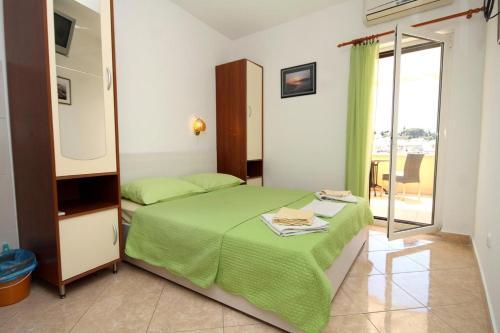Apartment Hvar 3229a