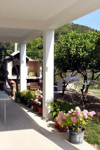 Apartment Drvenik Donja Vala 6701a