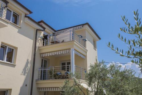 Apartments By The Sea Selce (crikvenica) - 5367