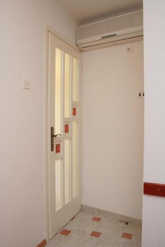Apartment Vela Luka 4449a
