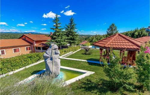 Holiday Home Jurdani 02