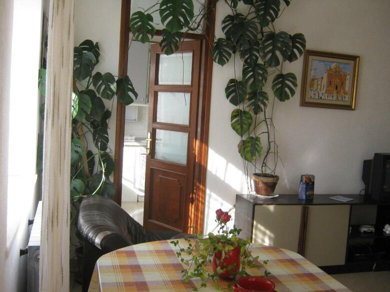 Apartments And Rooms Artemida