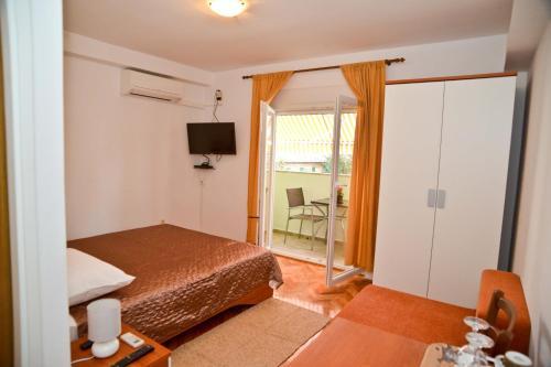 Hostal El Mirador Rooms