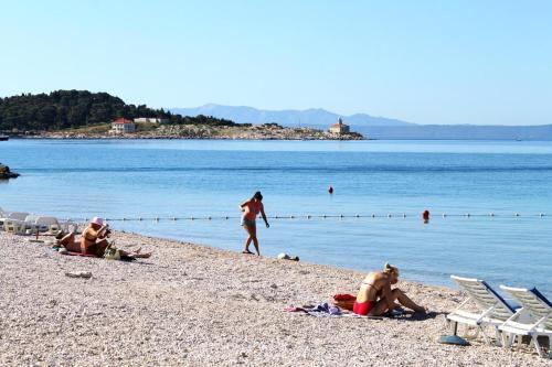 Apartments With A Parking Space Makarska - 6693