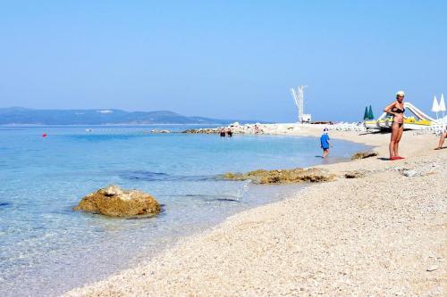 Apartments With A Parking Space Makarska - 6693