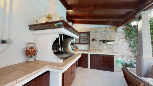 Radovani Luxury Apartment With Private Pool