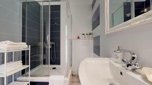Radovani Luxury Apartment With Private Pool