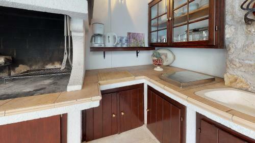 Radovani Luxury Apartment With Private Pool