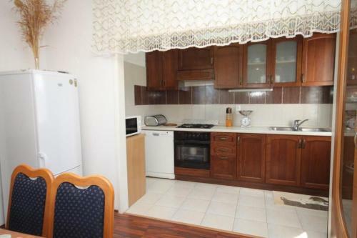 Apartment Ugljan 8404a