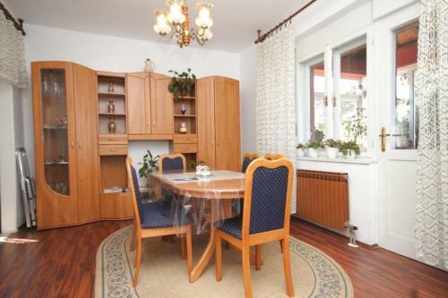Apartment Ugljan 8404a