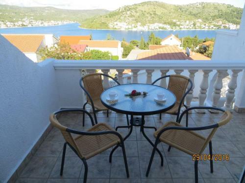 Apartment Rogoznica 11679b