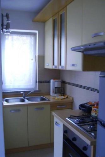 Apartments By The Sea Valun (cres) - 8086