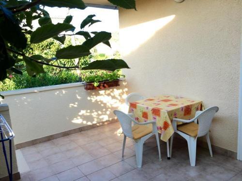 Apartments By The Sea Barbat (rab) - 4978
