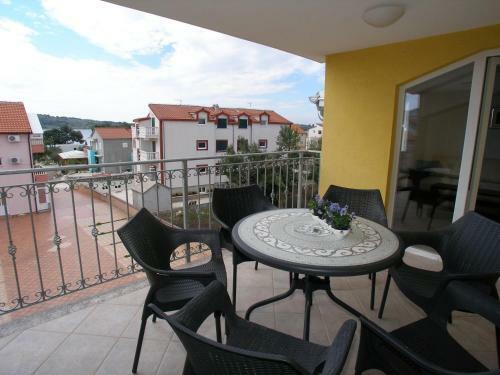 Apartments Marina