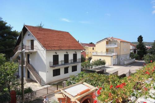 Hostal Apartments With A Parking Space Vodice - 2995