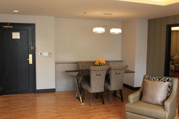 Hotel Rembrandt Towers Serviced Apartments
