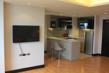 Hotel Rembrandt Towers Serviced Apartments