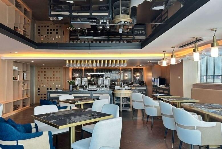 Hotel Ramada By Wyndham Bangkok Sukhumvit 11