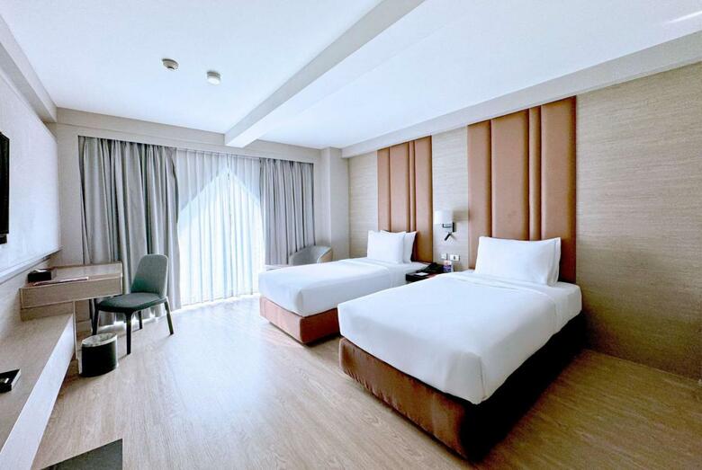Hotel Ramada By Wyndham Bangkok Sukhumvit 11