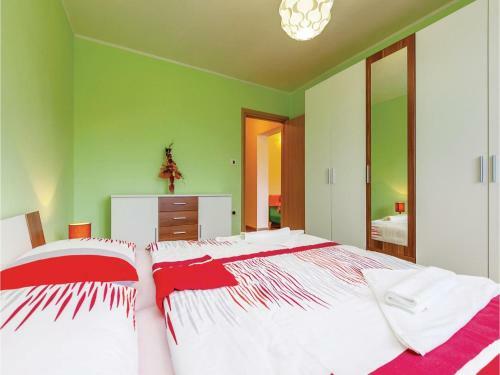 Apartamentos Holiday Home Jadranovo *lxv *