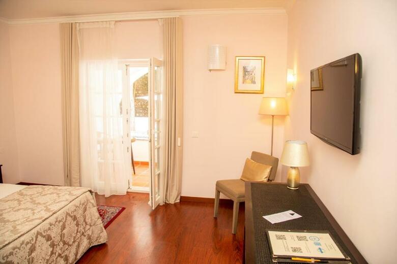 Hotel Casa Das Senhoras Rainhas