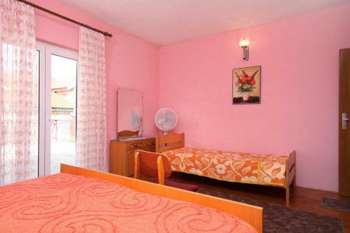 Apartment Vrboska 104a