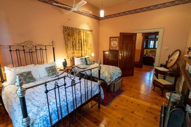 Hotel Buxton Manor Apartments