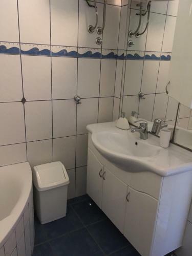 Hostal Guesthouse Cipre