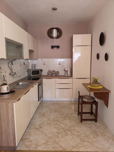 Apartments Ivona
