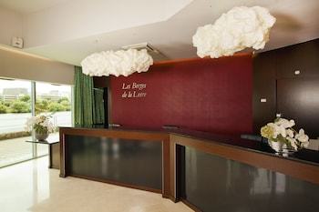 Hotel Residhome Nantes Berges De La Loire