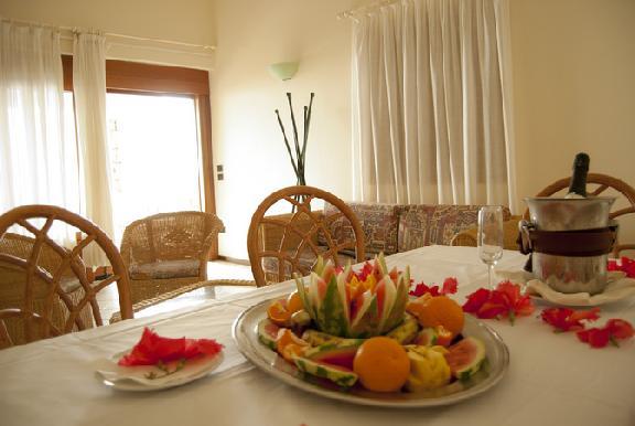 Hotel Marine Club Beach Resort