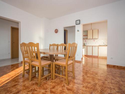 Apartamento Holiday Home Villa Nina