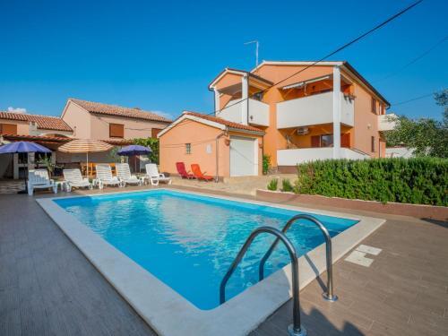 Apartamento Holiday Home Villa Nina