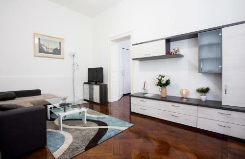 Jurisica 26 Apartment