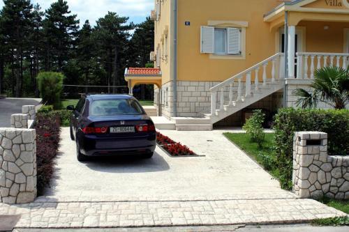 Apartment Jadranovo 5521c