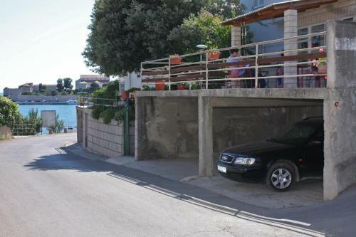 Apartment Banjol 4952a