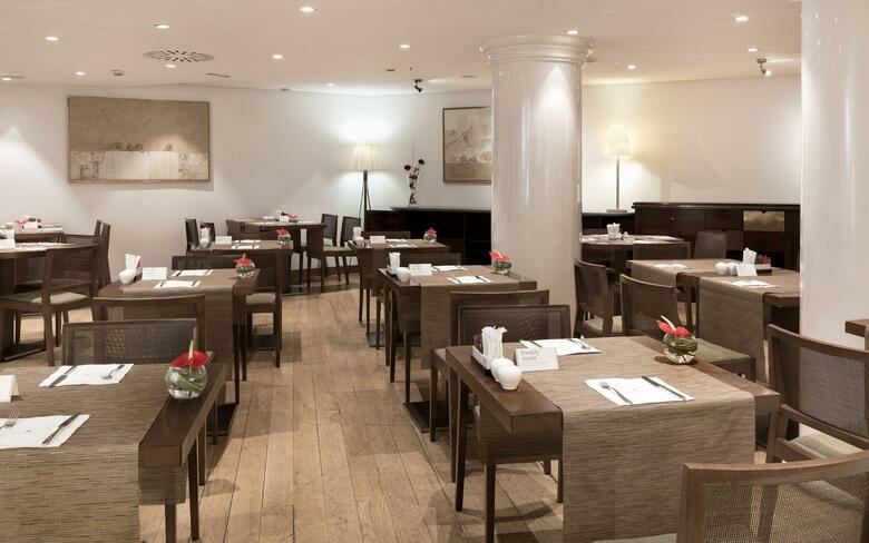 Hotel NH Collection Madrid Paseo Del Prado