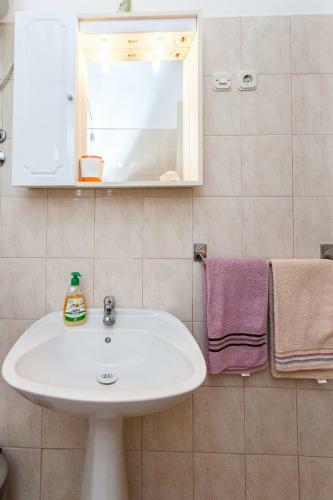 Nena City Center Apartment