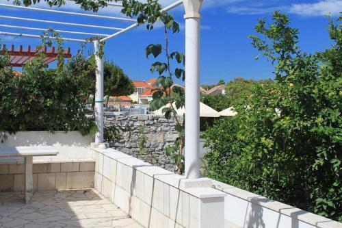Apartment Lumbarda 9263a