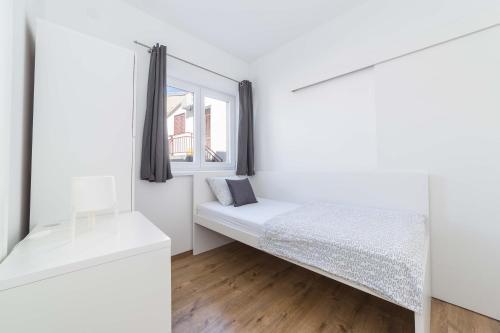 Apartments Tonka Centar