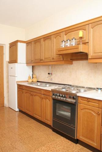 Apartments With A Parking Space Lumbarda (korcula) - 4473
