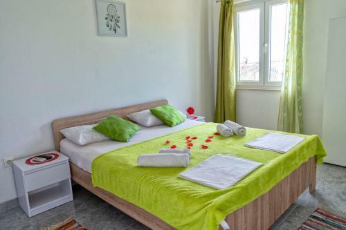 Hostal Dino And Jele Apartments