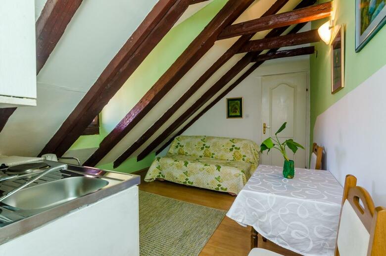 Apartamentos Old Town Baroque Palace Accommodation