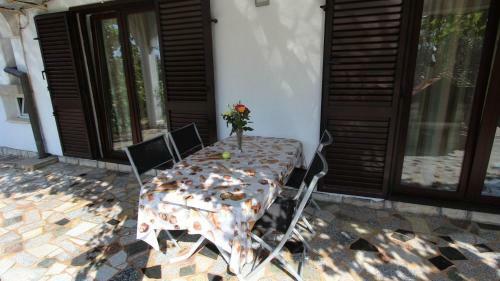Apartment In Malinska 20