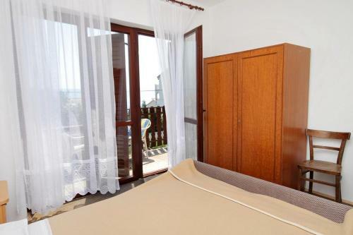 Apartment Novi Vinodolski 5600b