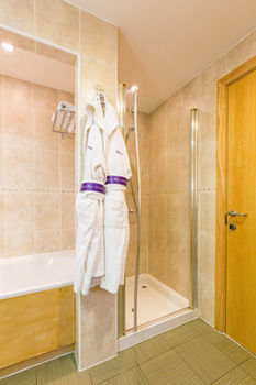 Hotel Hellidon Lakes Golf & Spa