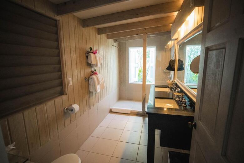 Hotel Cocobay Resort