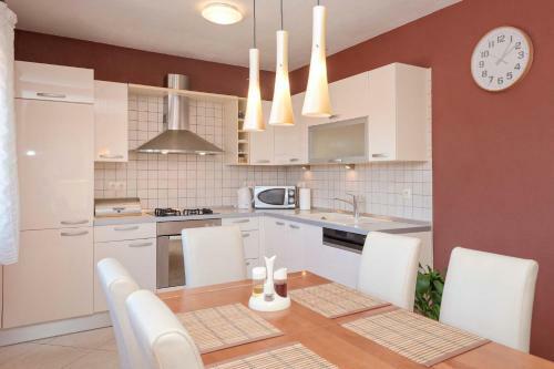 Apartamentos Deluxe Jelsa