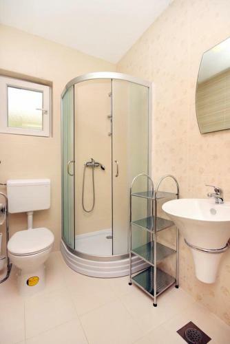 Apartment Drvenik Donja Vala 6701b