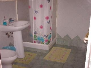 Hostal Robby's House B&B